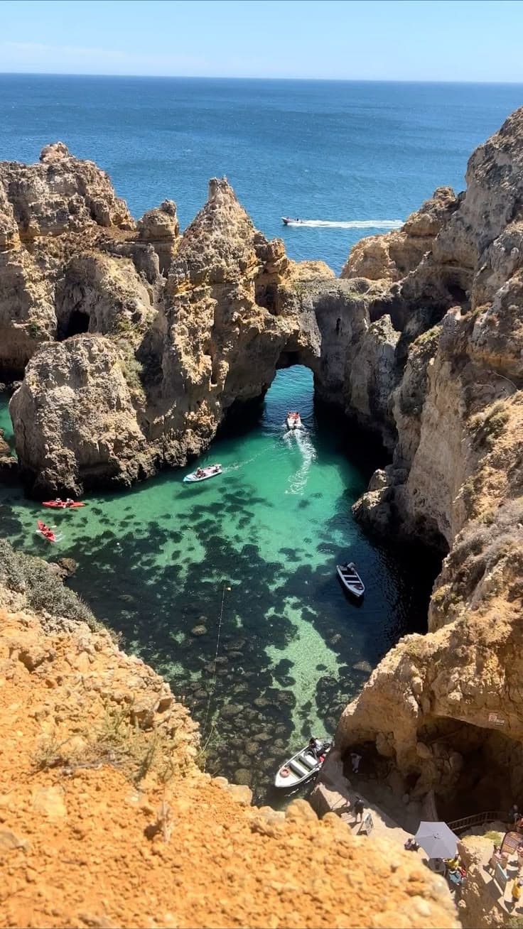 Algarve city preview